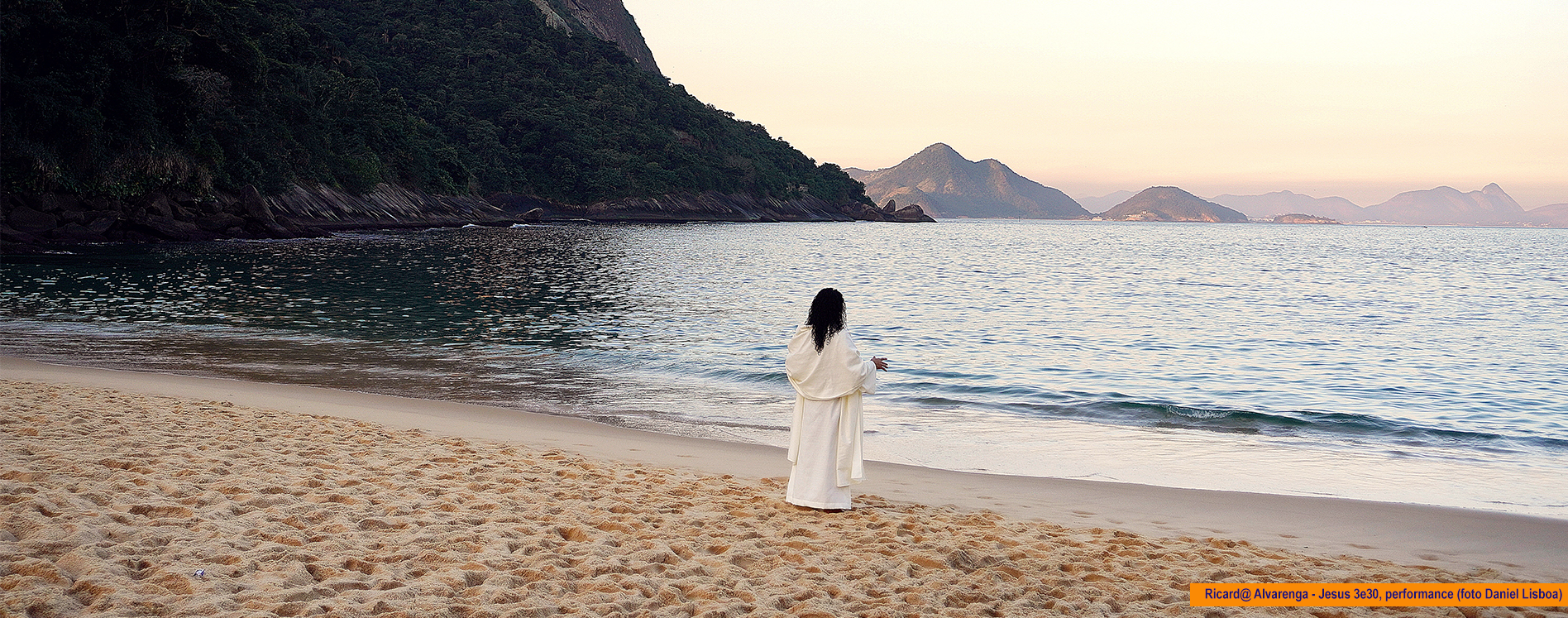 Site - Jesus 3e30, performance_ Ricard@ Alvarenga, foto_ Daniel Lisboa, Salvador-BA